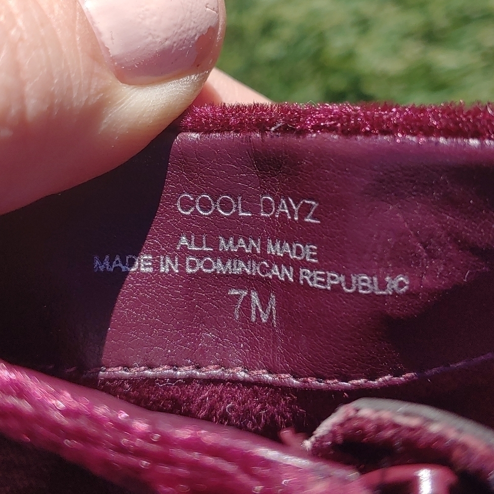 Gianni Bini Cool Days Velour Booties - Picture 5 of 5